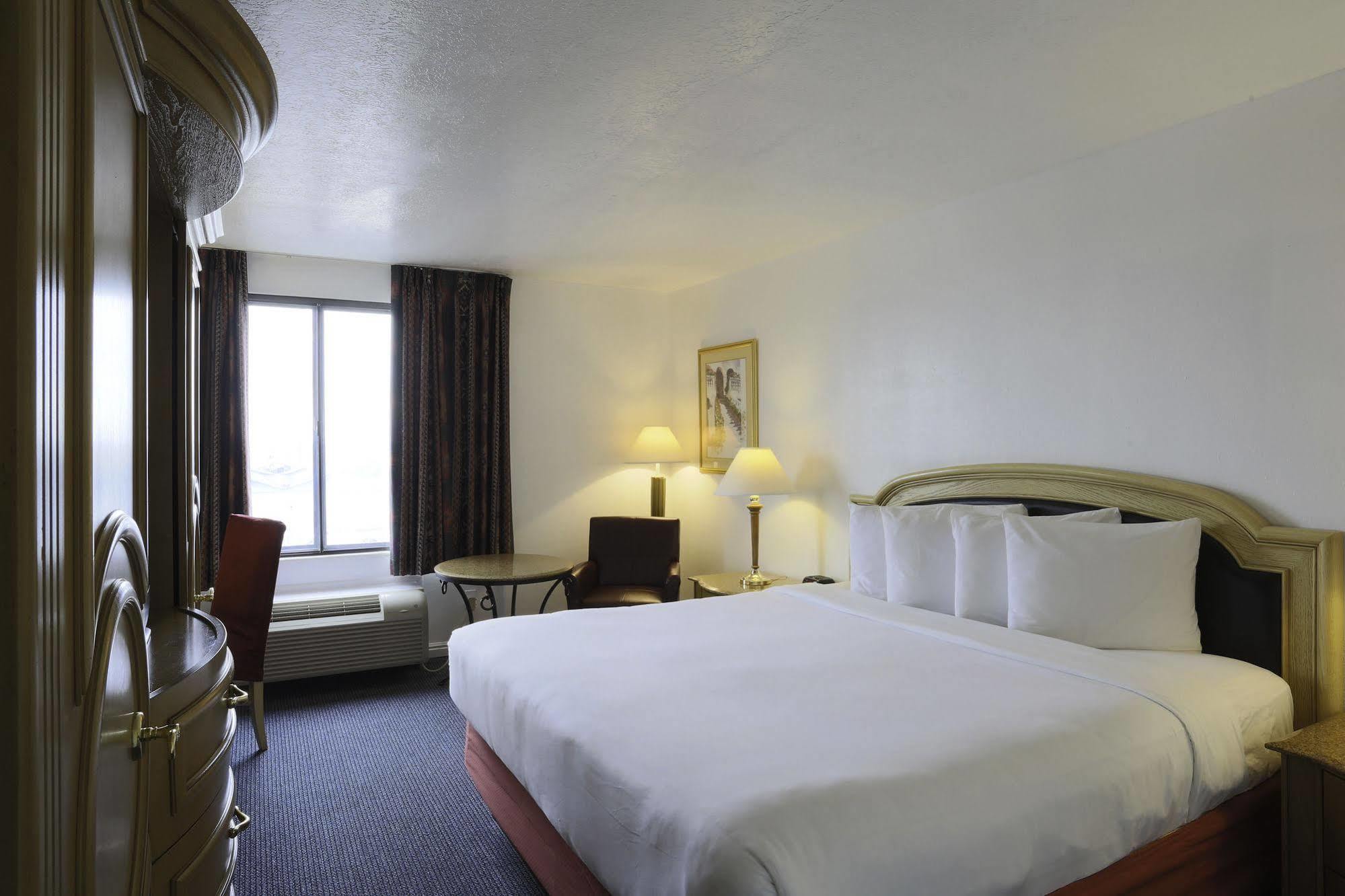 Airport Inn Hotel Salt Lake City Bagian luar foto